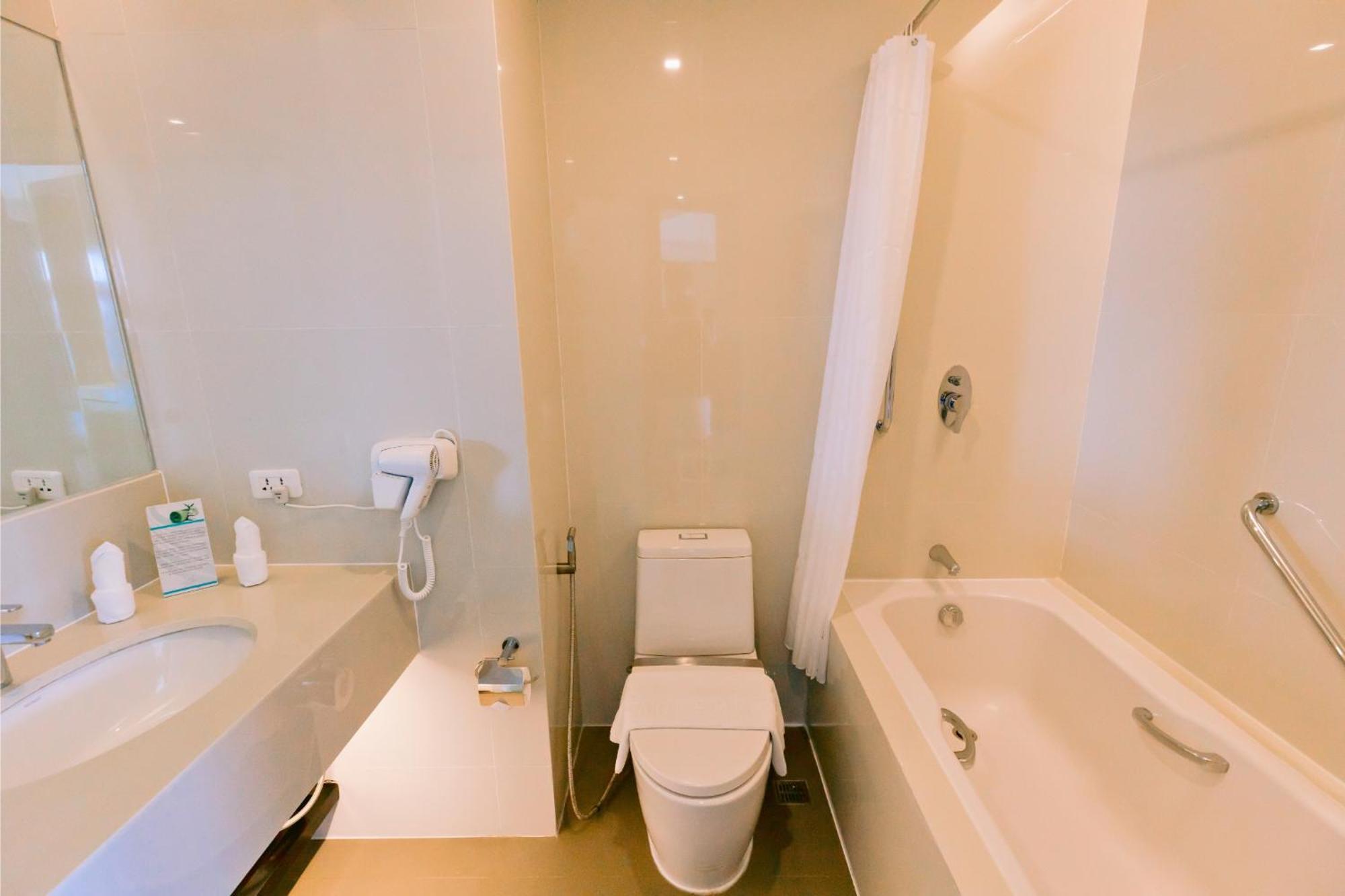 Arterra Seaview Resort Lapu-Lapu City Exteriér fotografie