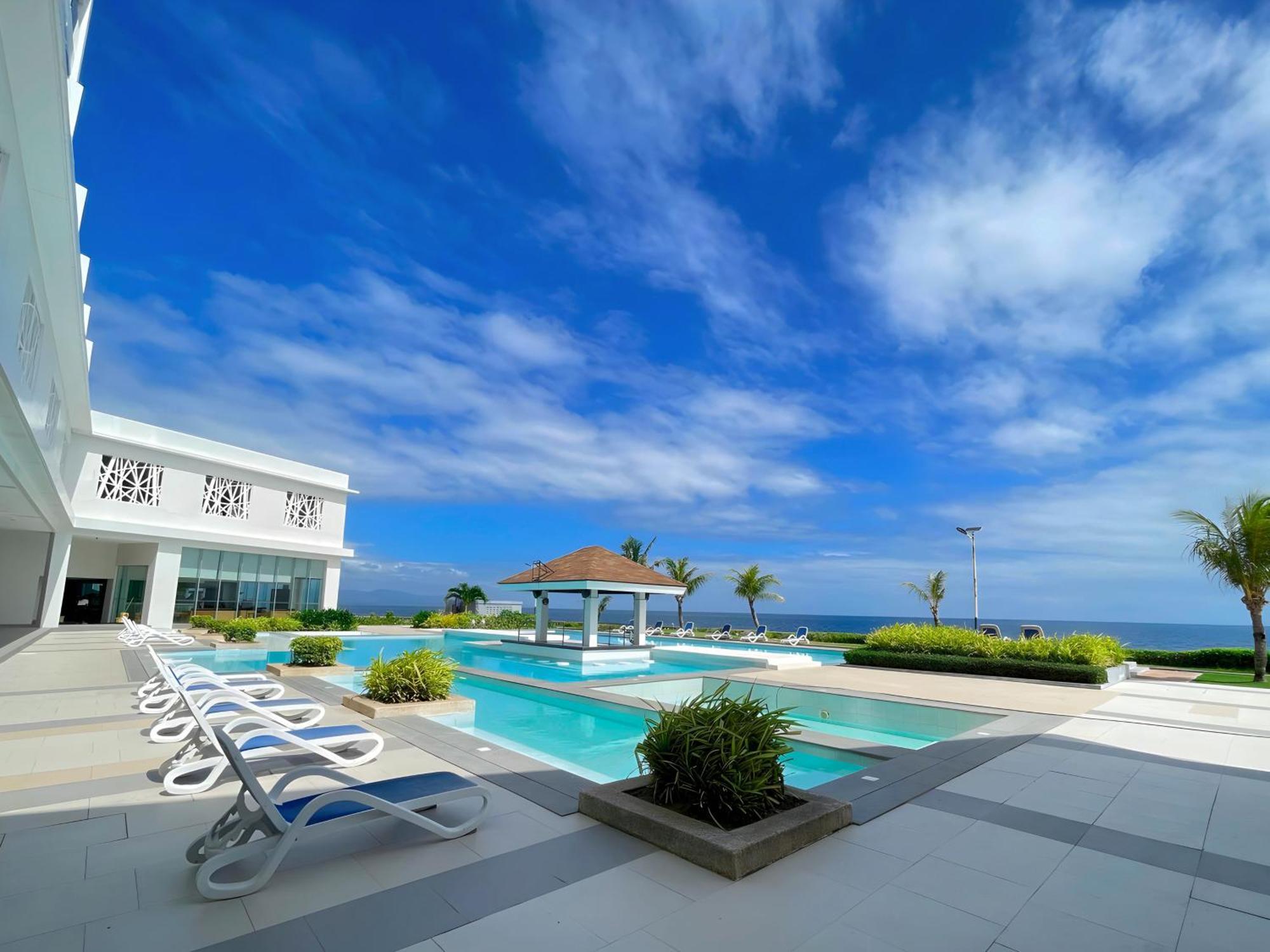 Arterra Seaview Resort Lapu-Lapu City Exteriér fotografie